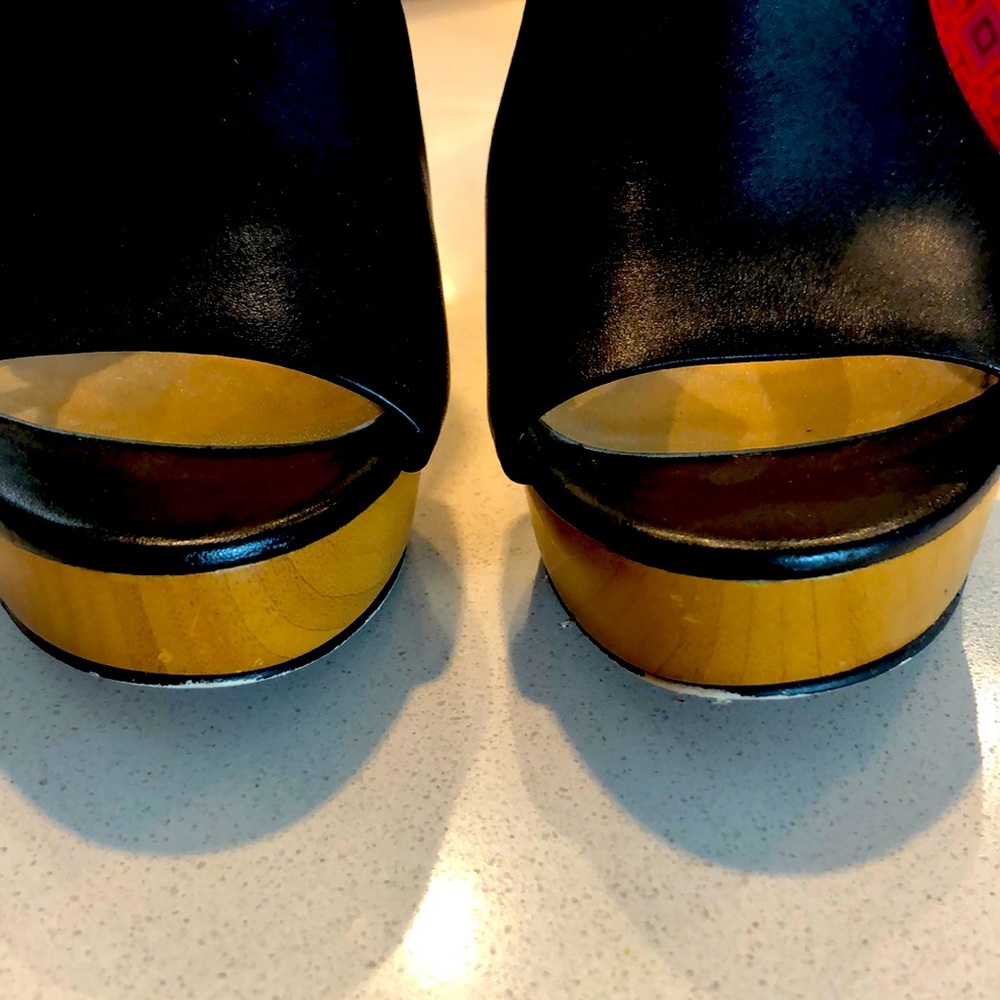 Michael Kors wedges excellent condition